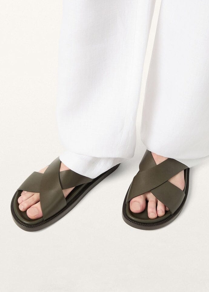 Riviera Slide Walk - Cedar Green Vandhlr 